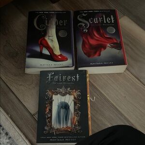 Marissa Meyer books